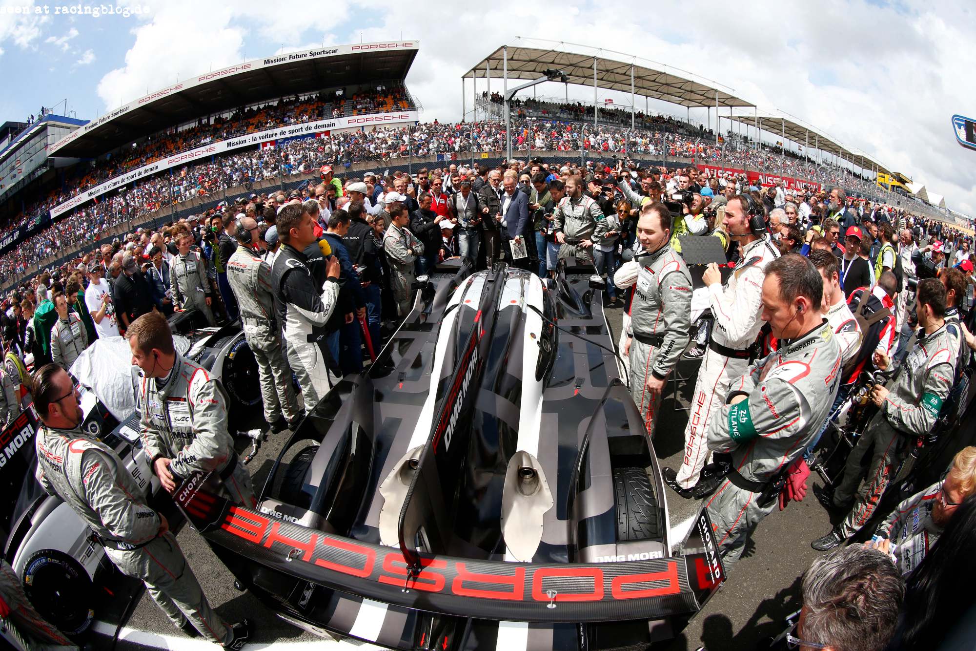 Porsche 919 Hybrid, Porsche Team: Romain Dumas, Neel Jani, Marc Lieb