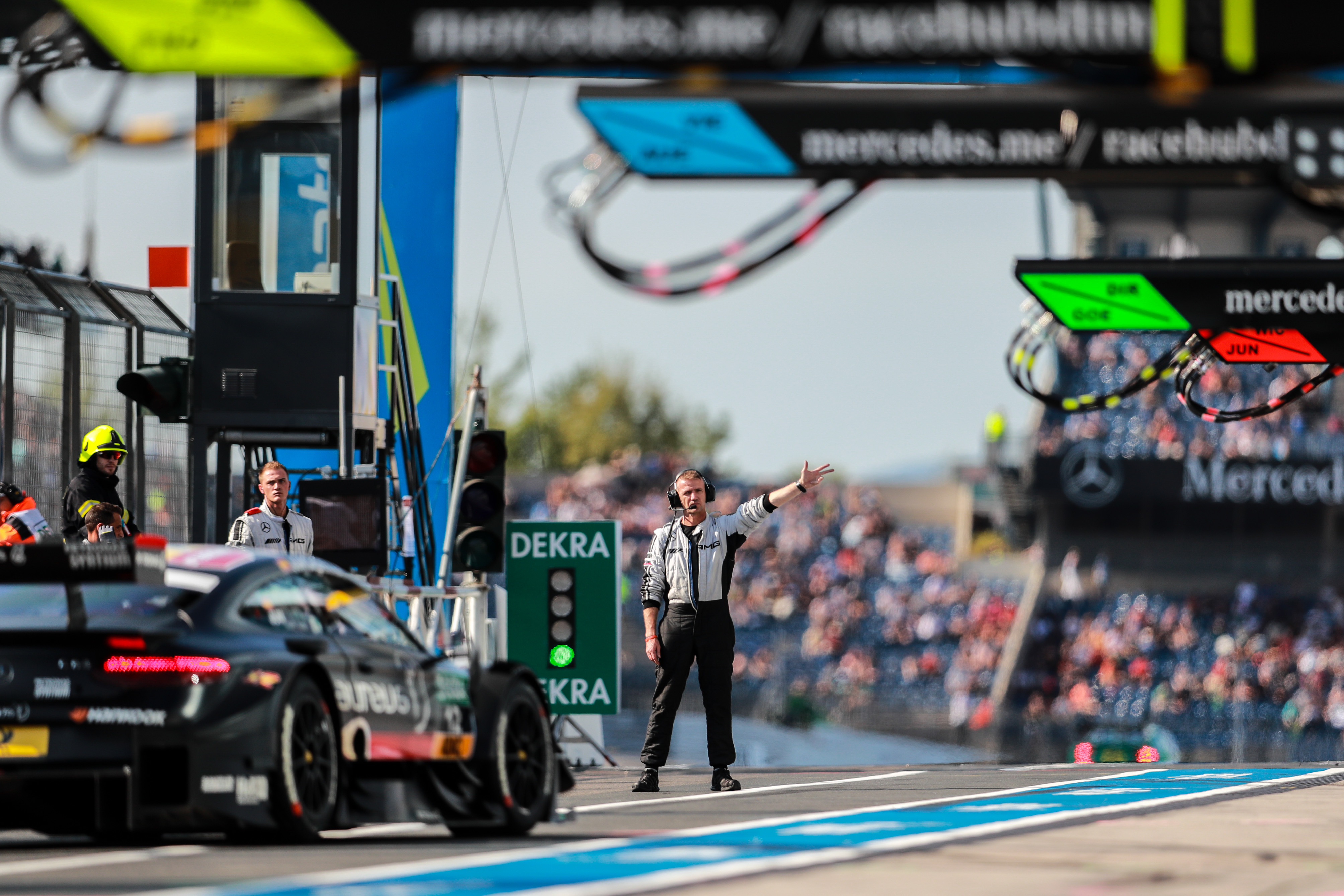 Motorsports: DTM race Nuerburgring