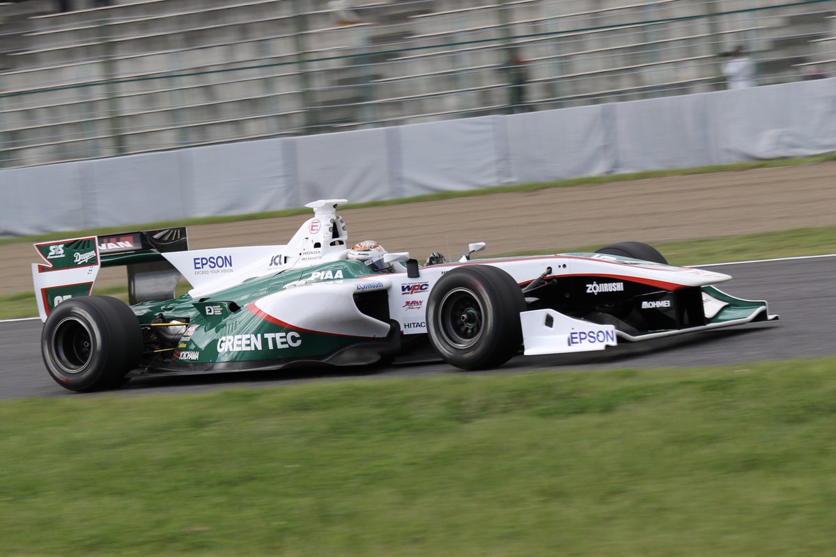 super-formula-suzuka-jaf-gp-2016-bertrand-baguette