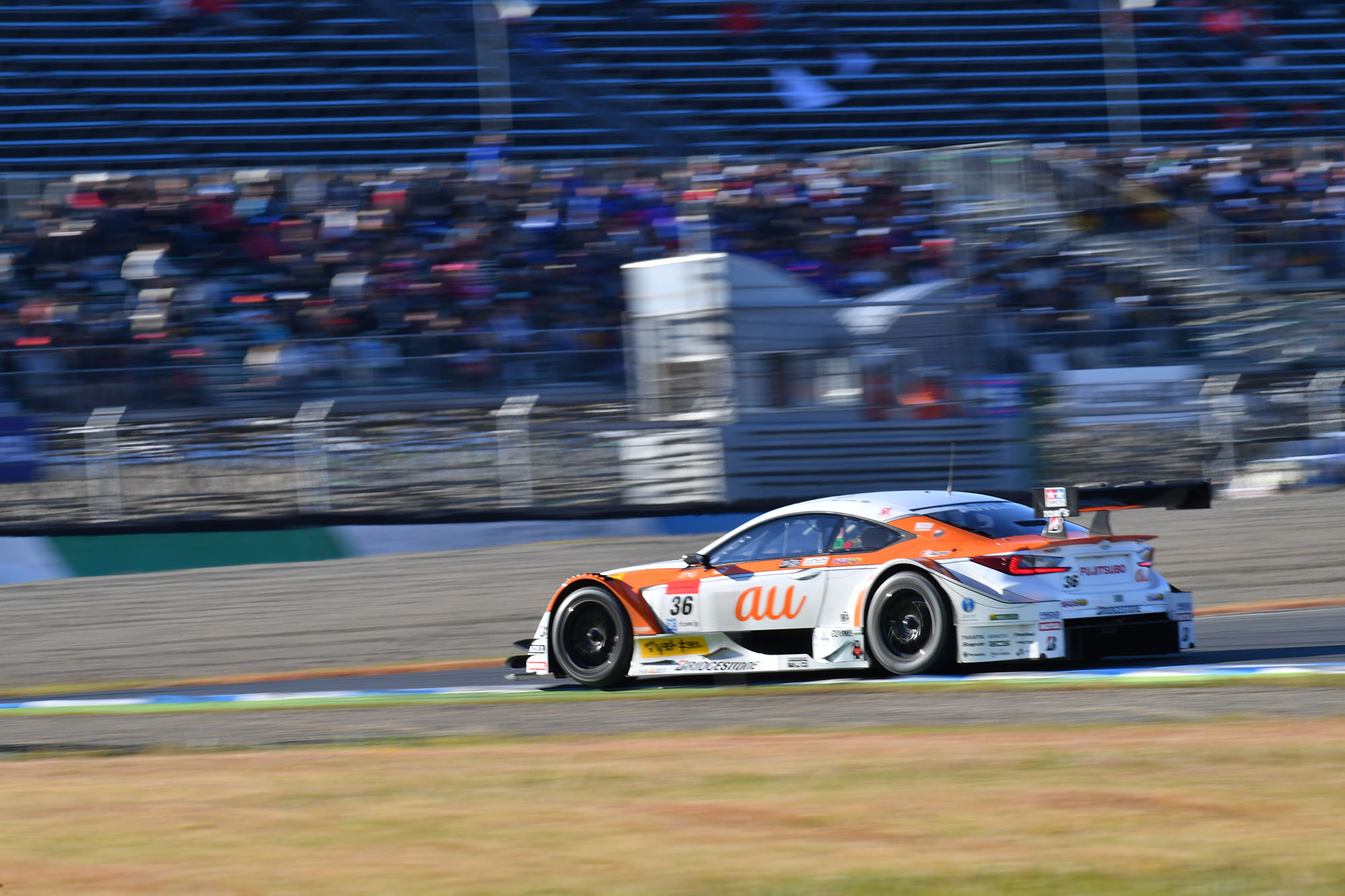 super-gt-motegi-2016-au-toms-rc-f