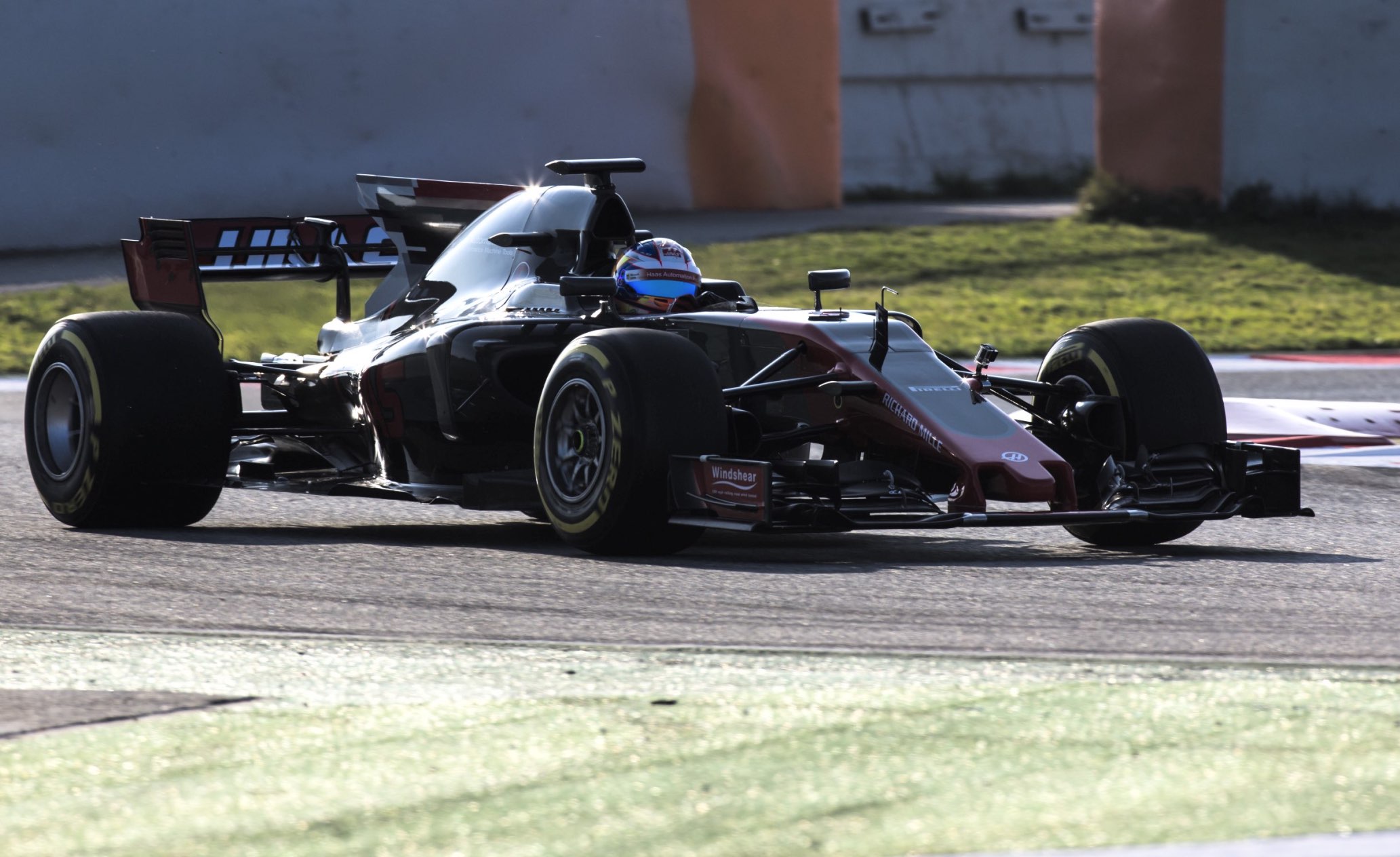 VF17 on track III-601