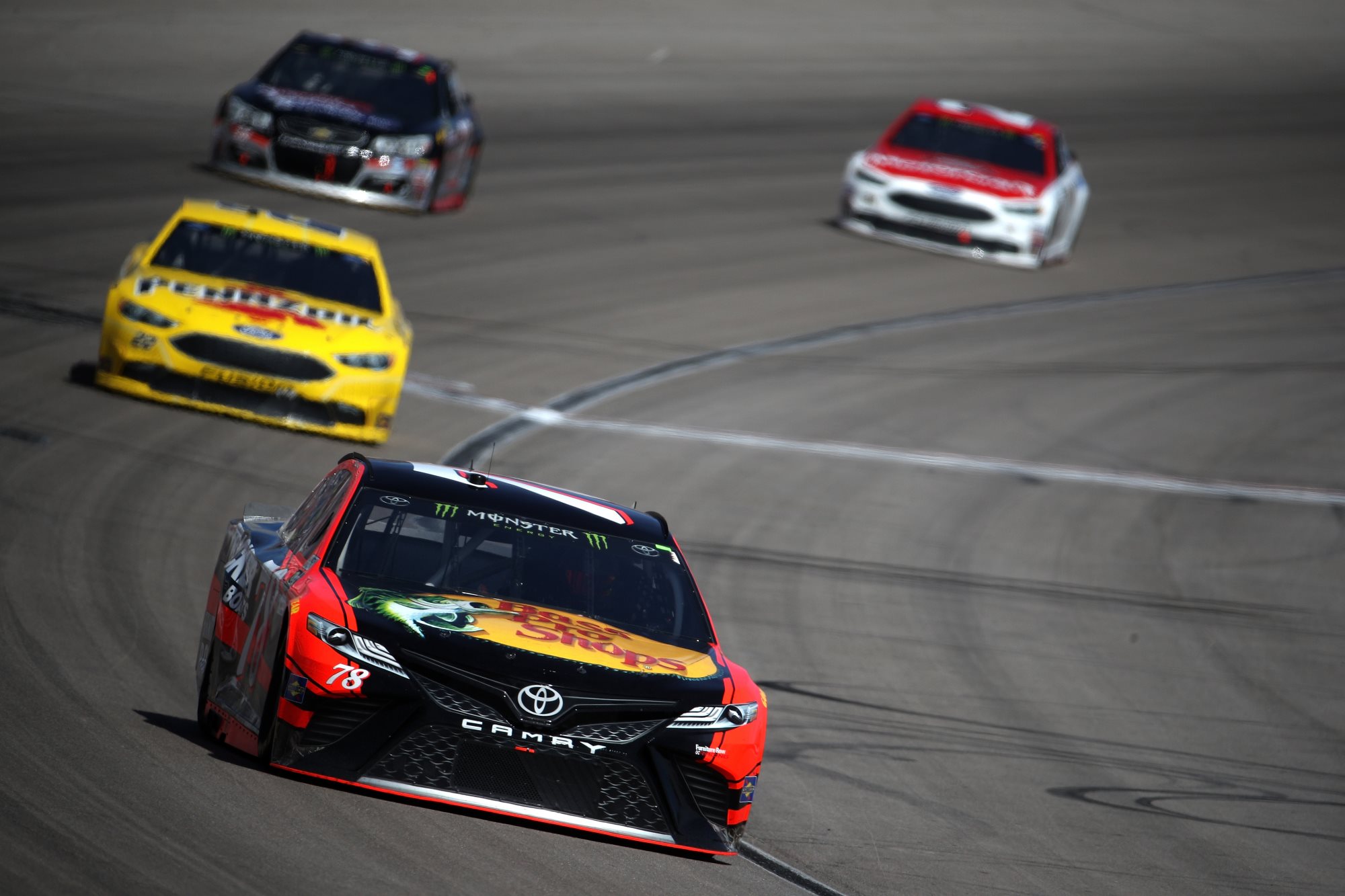 MENCS_LVMS_TruexOutFront_03122017