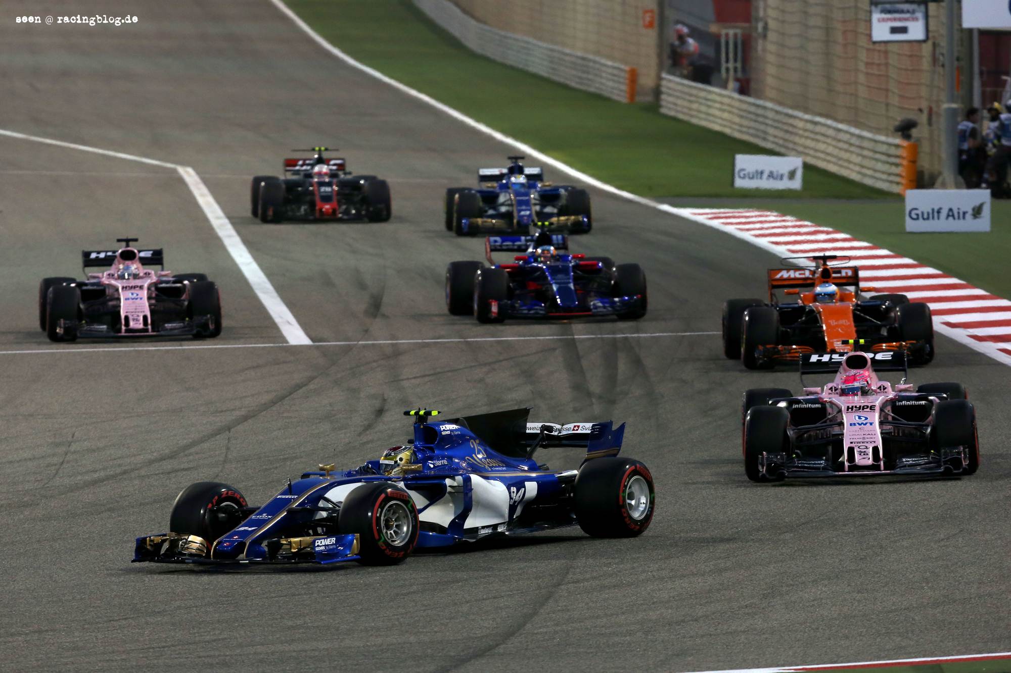 F1_Bahrain_2017_03