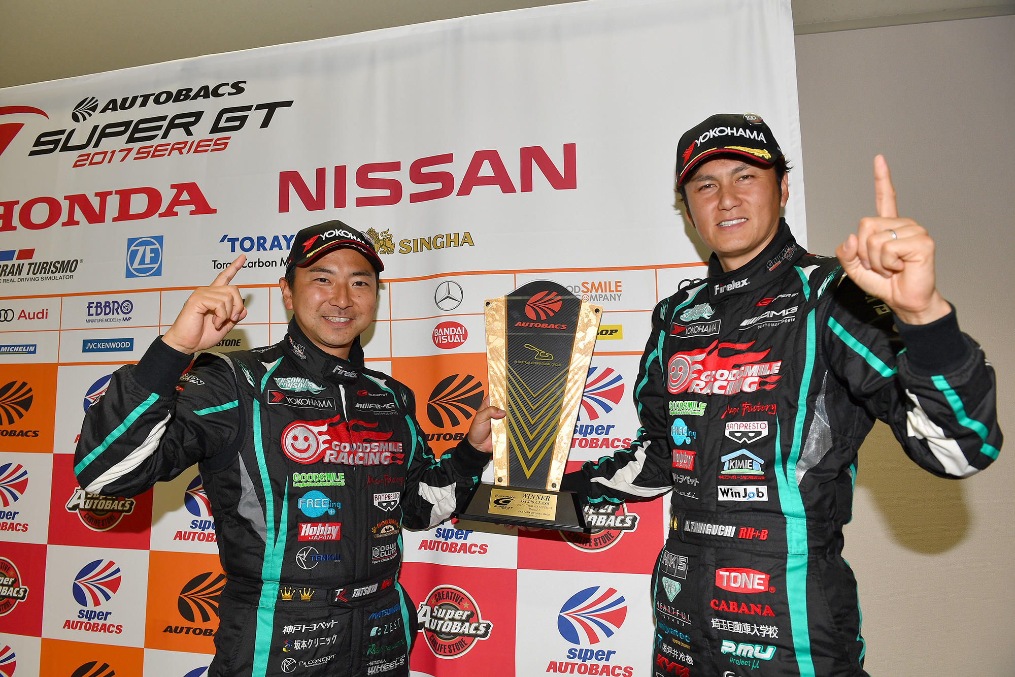 Super GT Okayama 2017 GT300 Winers