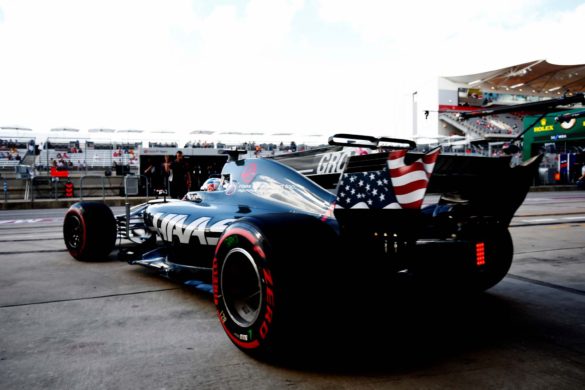 F1_USA_Race_2017_04