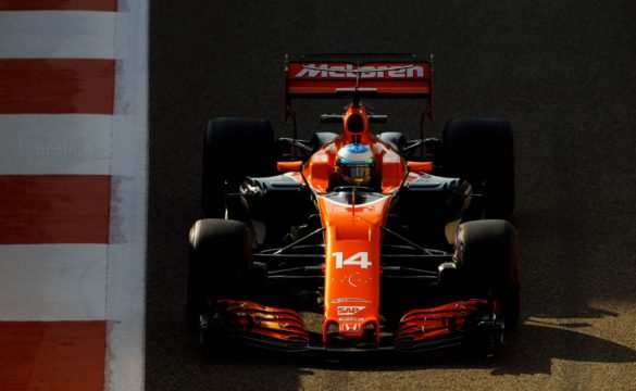 F1_AbuDhabi_Race_2017_14