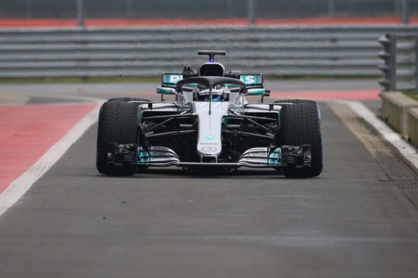 Mercedes_AMG_F1_W09_02