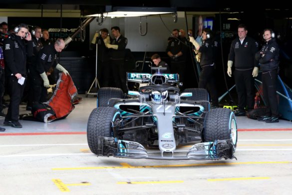 Mercedes_AMG_F1_W09_03