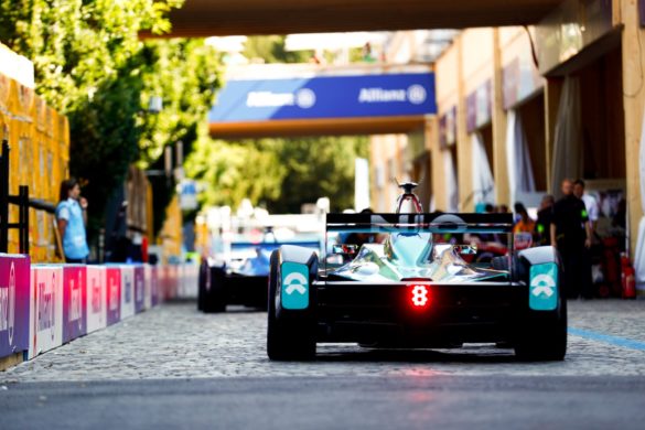 Oliver Turvey (GBR), NIO Formula E Team, NextEV NIO Sport 003.