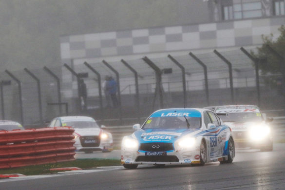 Aiden Moffat (GBR) Laser Tools Racing Inifiniti Q50