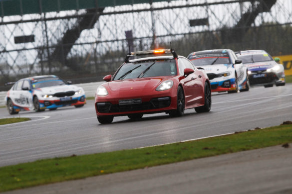 Porsche – Safety Car