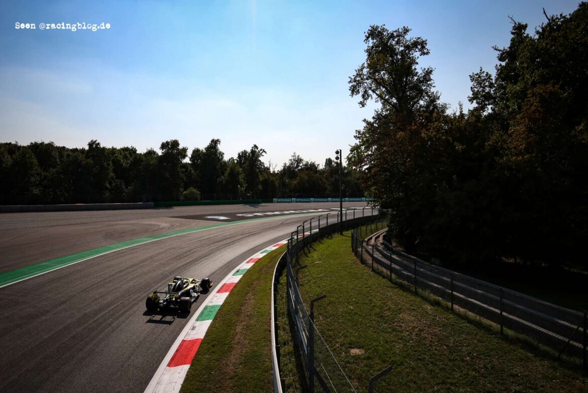 Motor Racing – Formula One World Championship – Italian Grand Prix – Practice Day – Monza, Italy