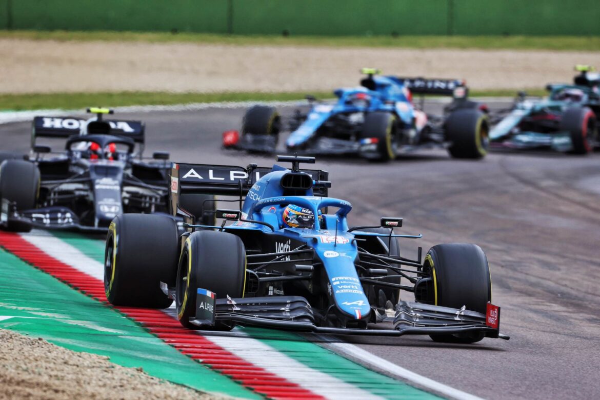 Motor Racing – Formula One World Championship – Emilia Romagna Grand Prix – Race Day – Imola, Italy