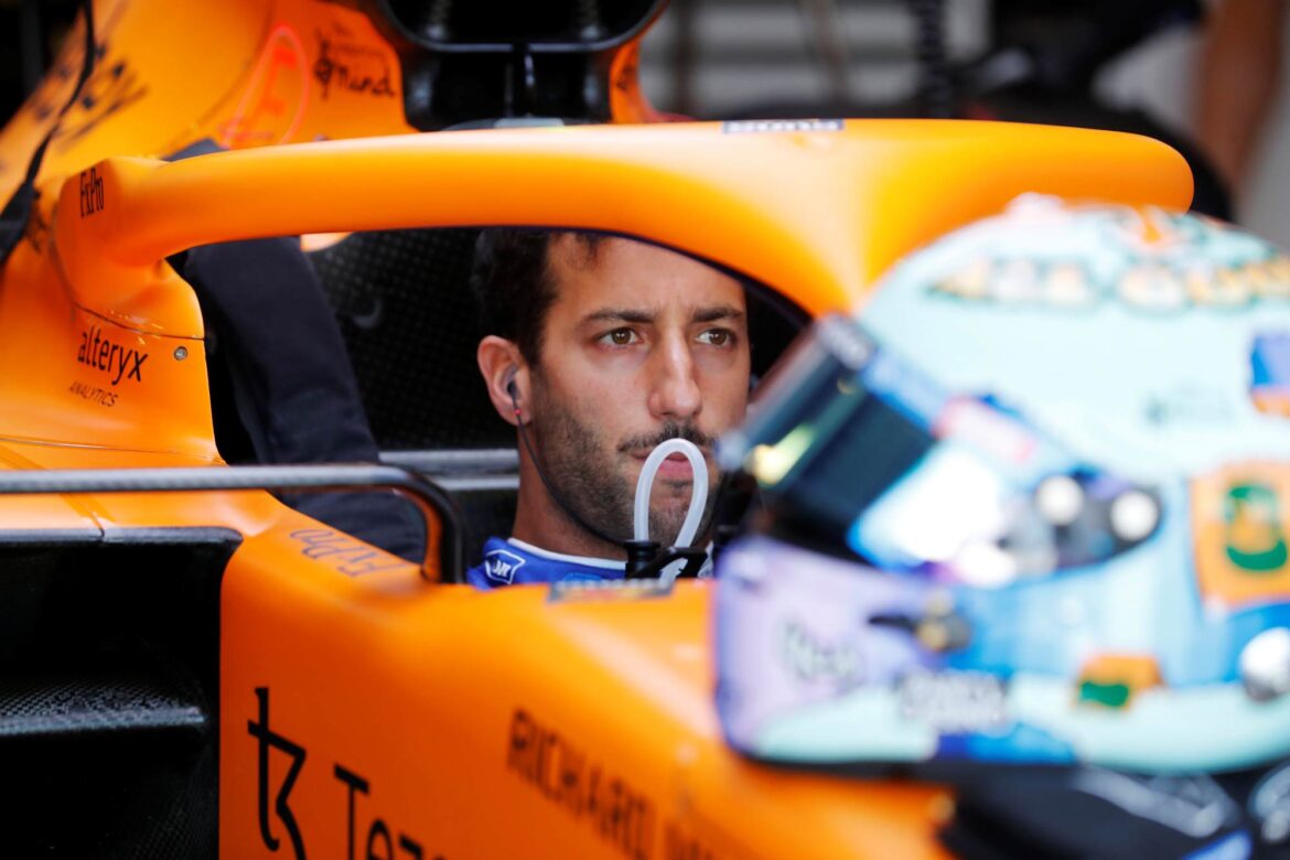 Daniel Ricciardo, McLaren, in cockpit