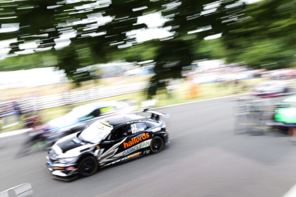 Daniel Rowbottom (GBR) – Team Dynamics Honda Civic Type R