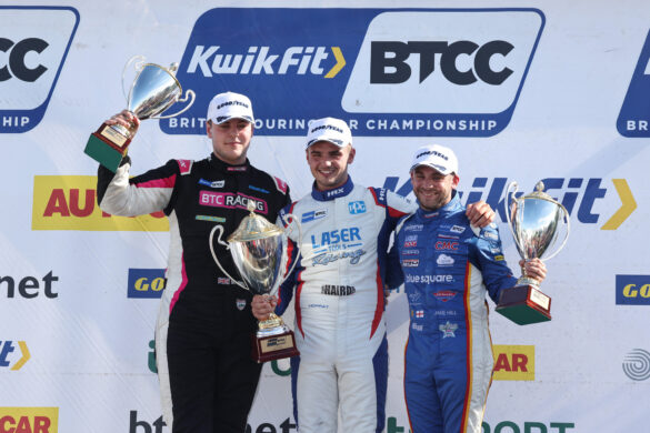 podium-01