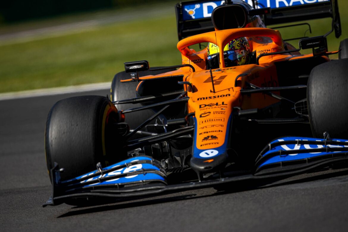 Lando Norris, McLaren MCL35M head on
