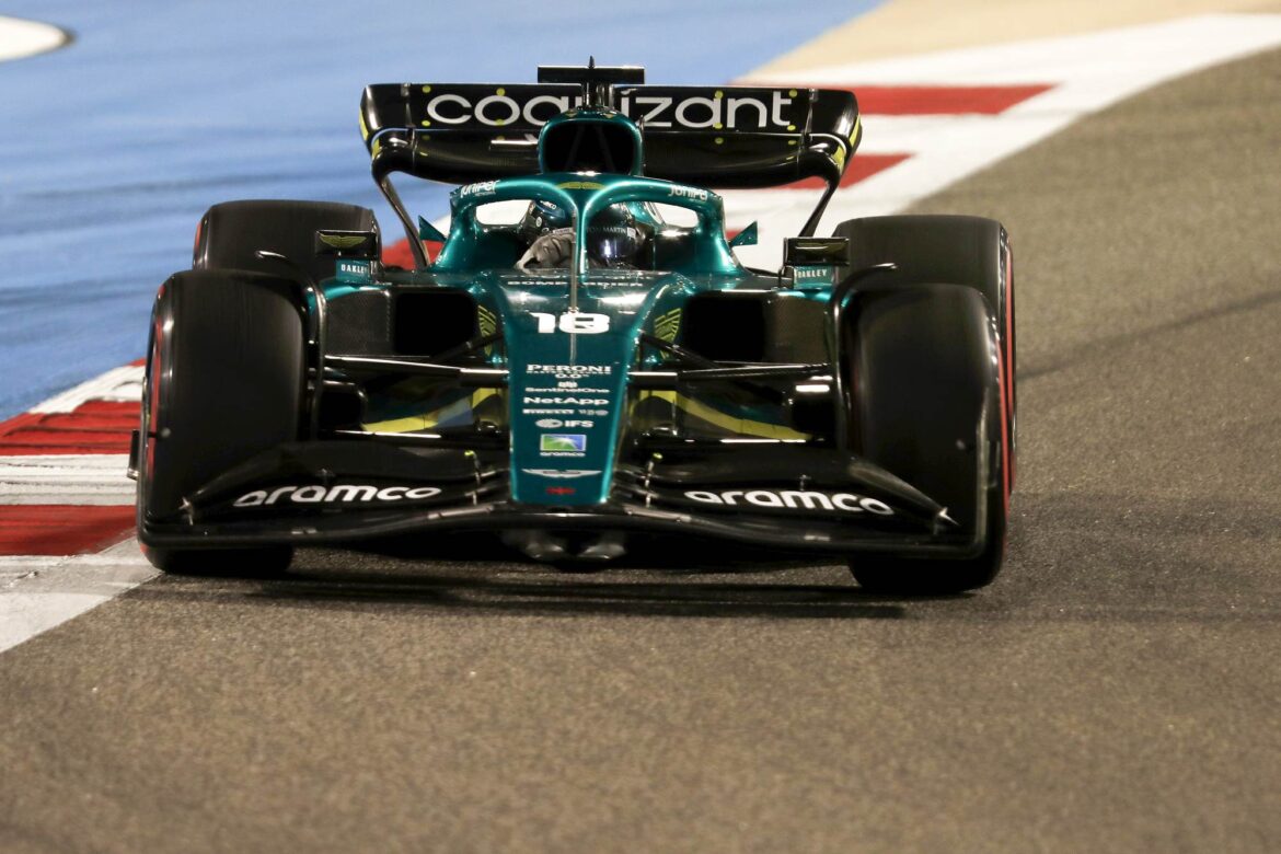 Lance Stroll, Aston Martin AMR22