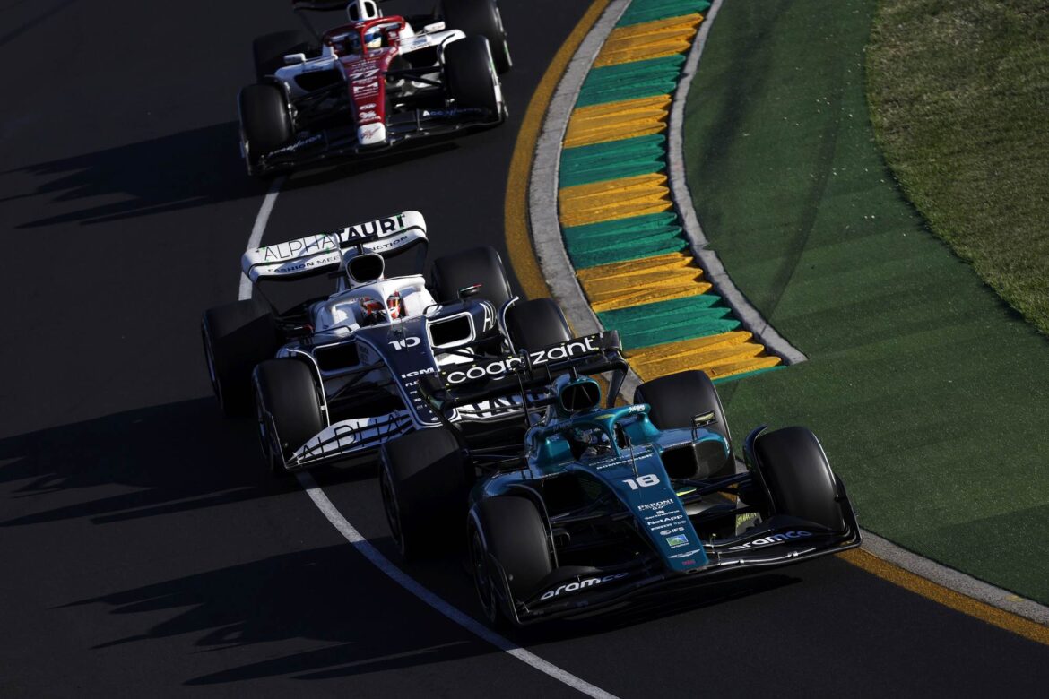 F1_Aus_Race_22_15
