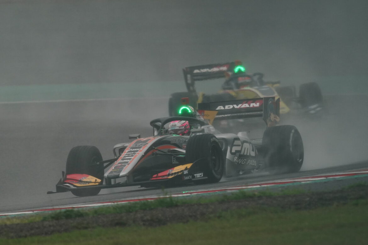 Super Formula Suzuka 2022 Sho Tsuboi 3
