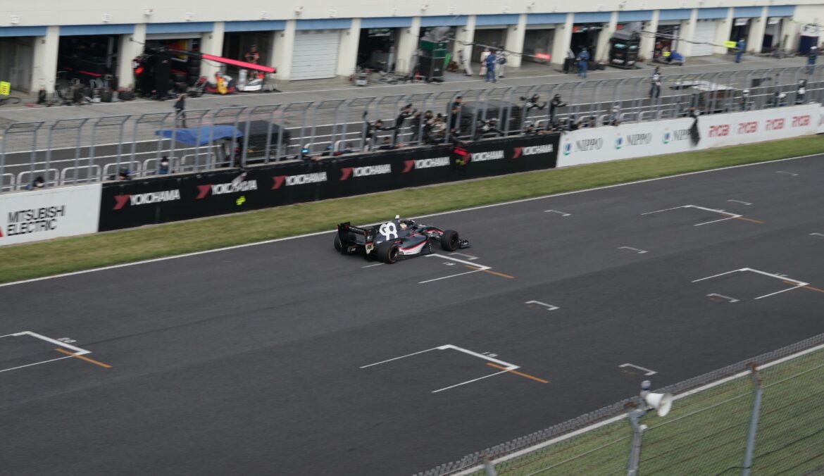 Super Formula Autpolis 2022 Atsushi Miyake Finish