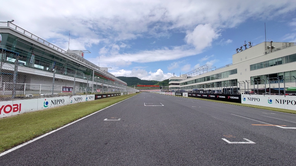 Super Formula Autpolis 2022 Main Straight