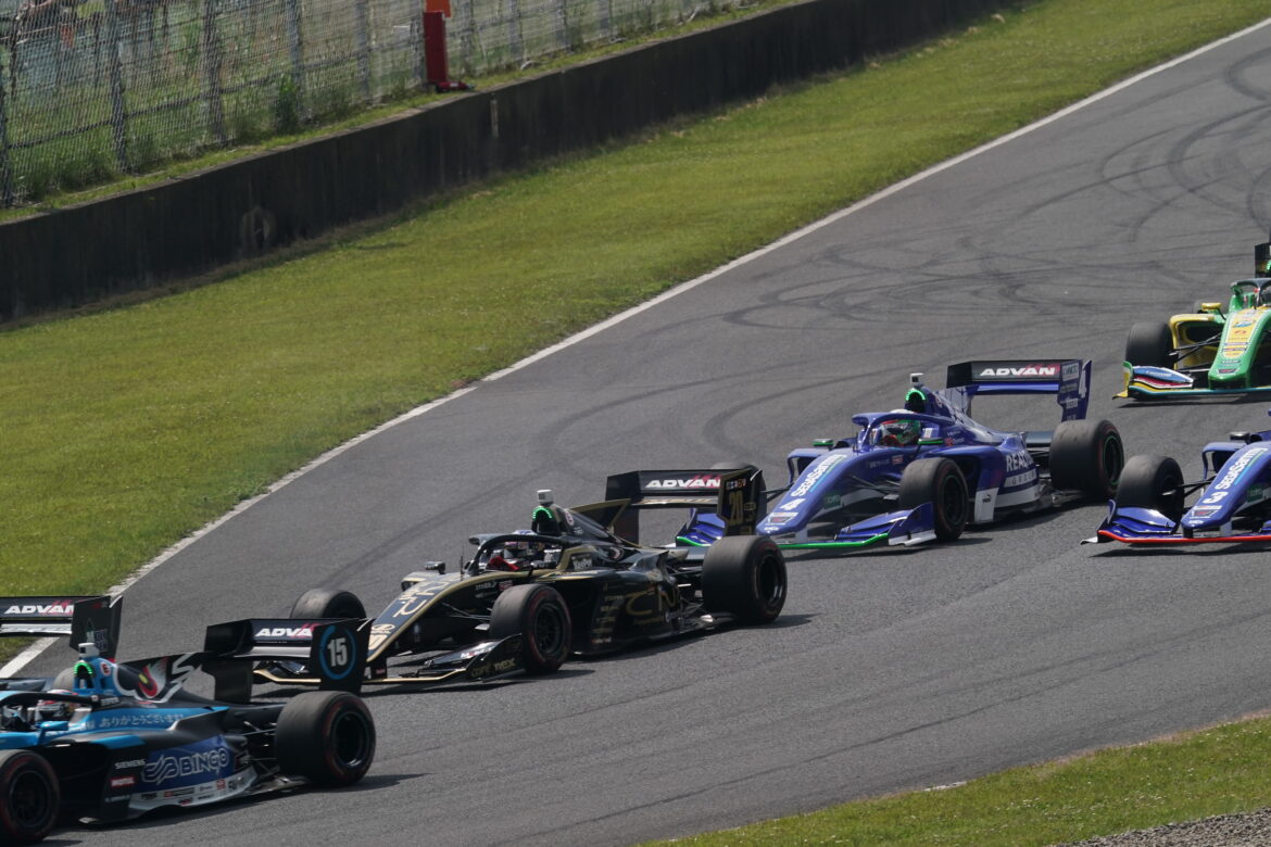 Super Formula Autpolis 2022 Start 7