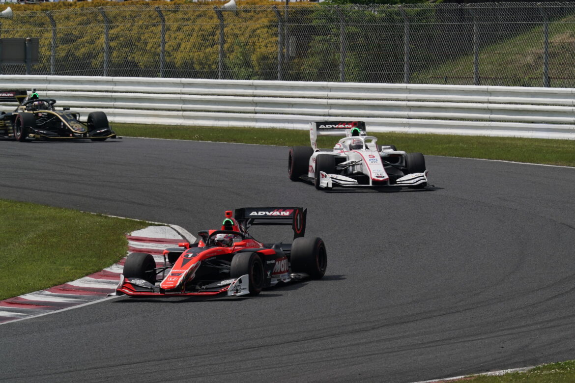 Super Formula Autpolis 2022 Tomoki Nojiri Tadasuke Makino
