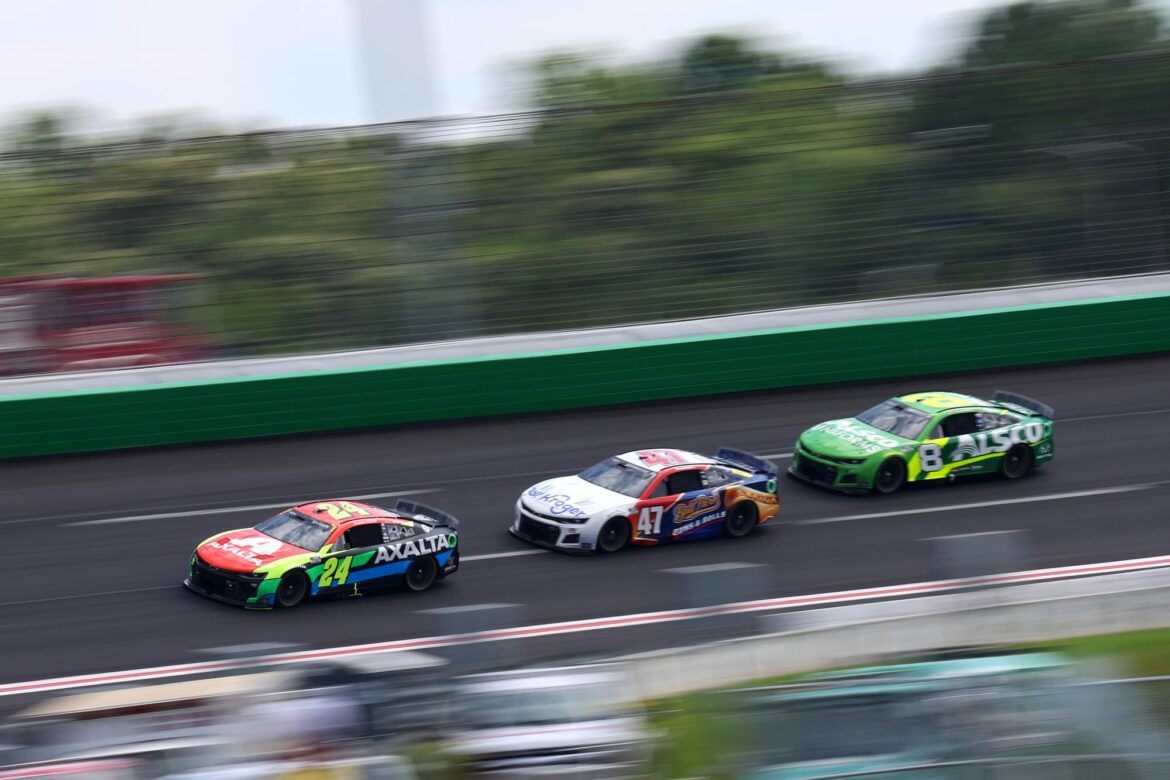 NASCAR Cup Series Quaker State 400