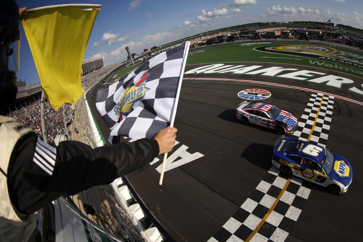 NASCAR Cup Series Quaker State 400