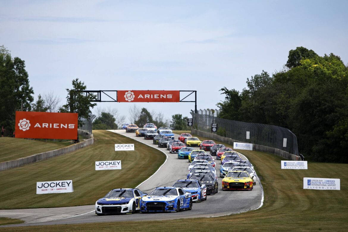 NASCAR Cup Series Kwik Trip 250