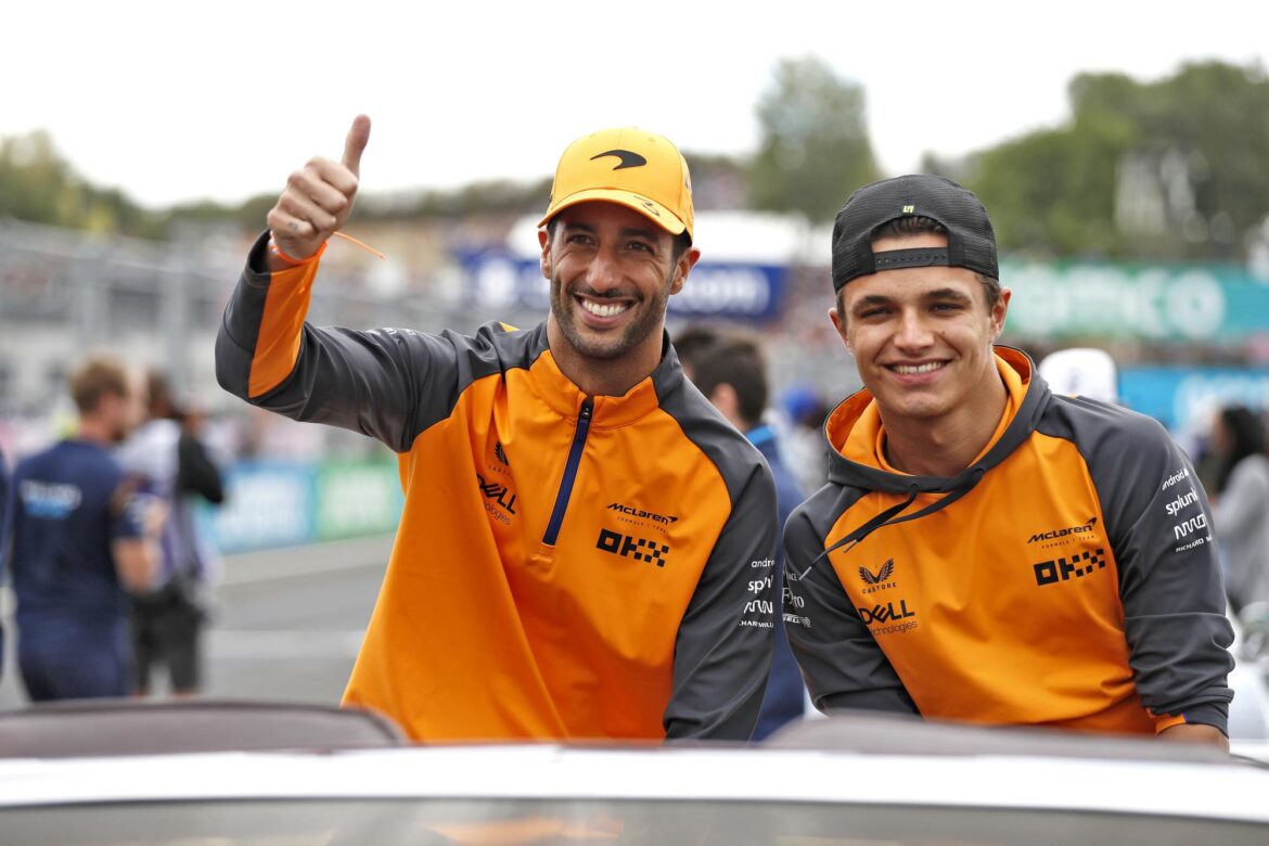 Daniel Ricciardo, McLaren and Lando Norris, McLaren, on the drivers‘ parade