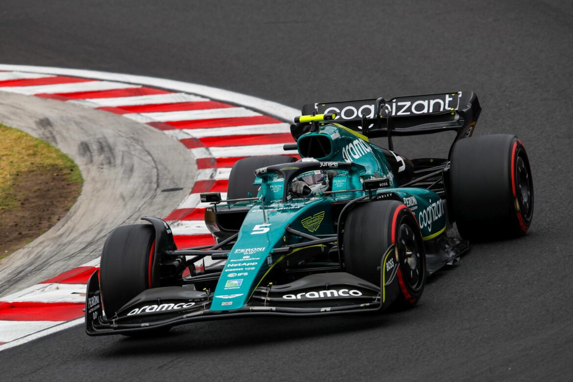 Sebastian Vettel, Aston Martin AMR22
