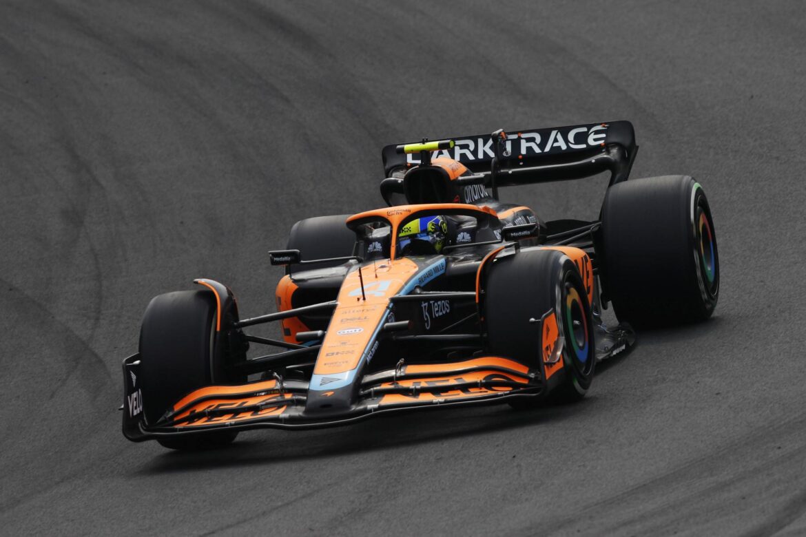 Lando Norris, McLaren MCL36 entering corner