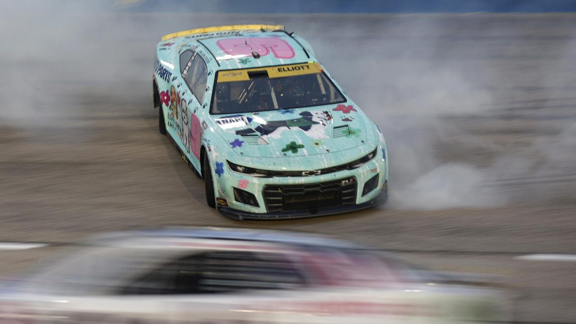 NASCAR Cup Series Cook Out Southern 500