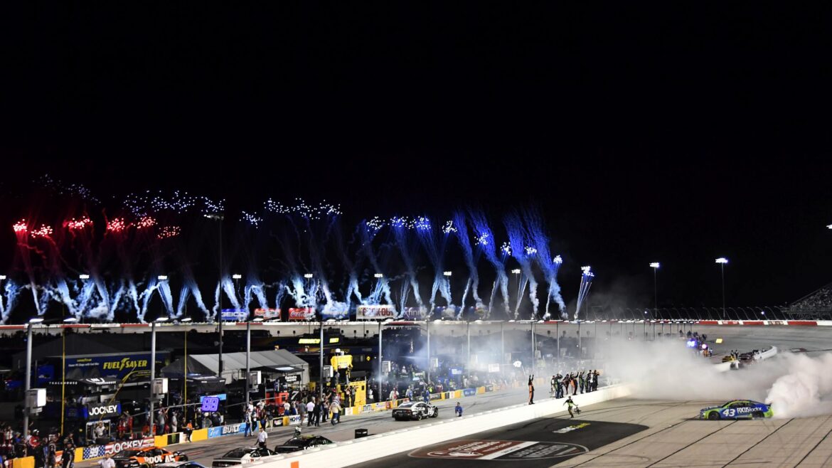 NASCAR Cup Series Cook Out Southern 500