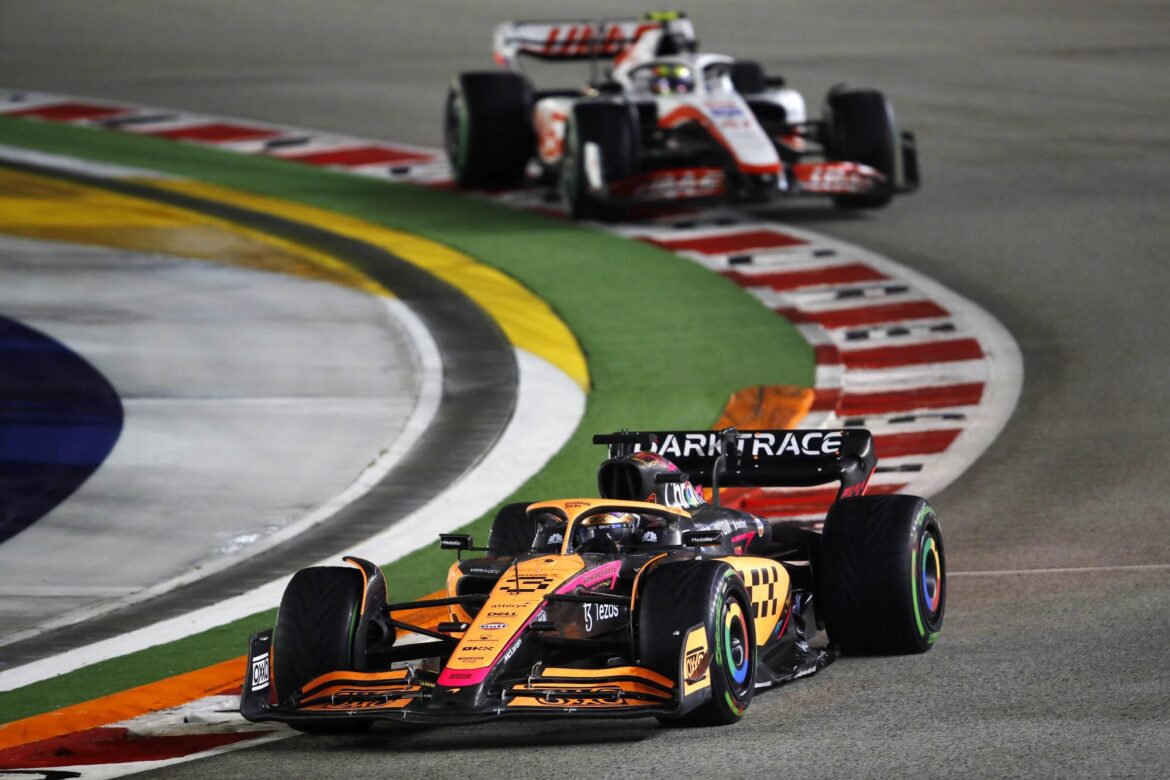 F1_Singapur_22_10
