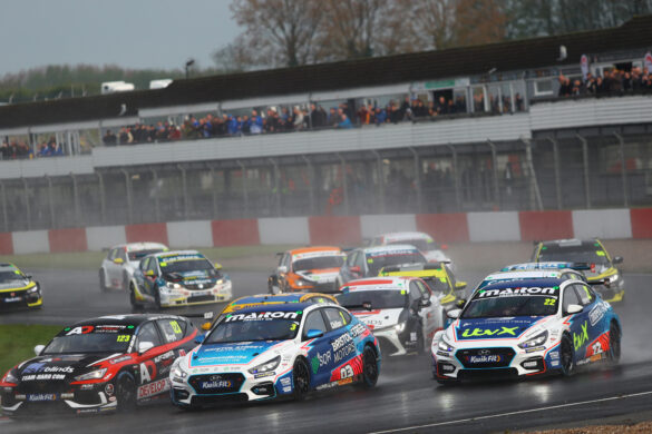 Tom Chilton – Bristol Street Motors with EXCELR8 Hyundai i30 N Fastback