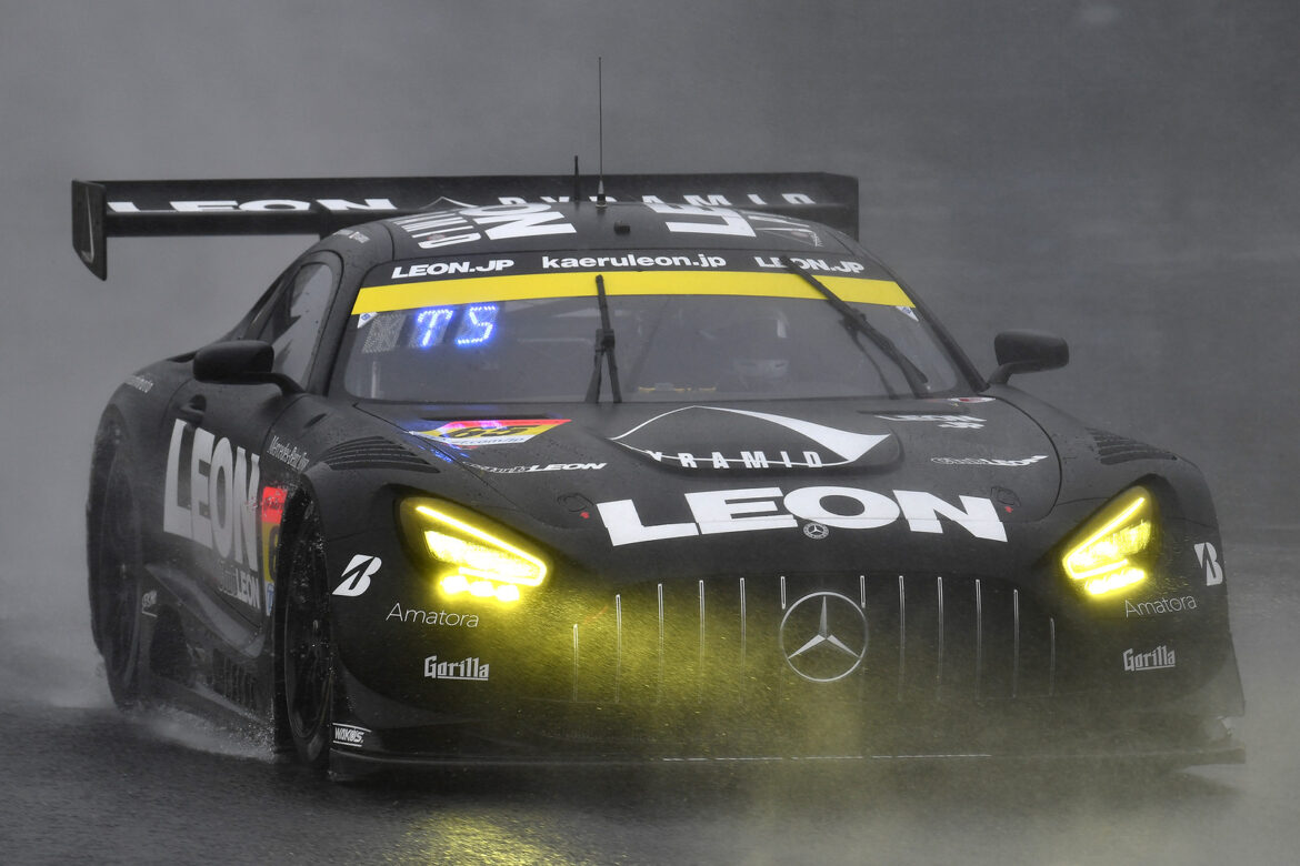 SUPER GT Okayama 2023 Leon Pyramid AMG 3