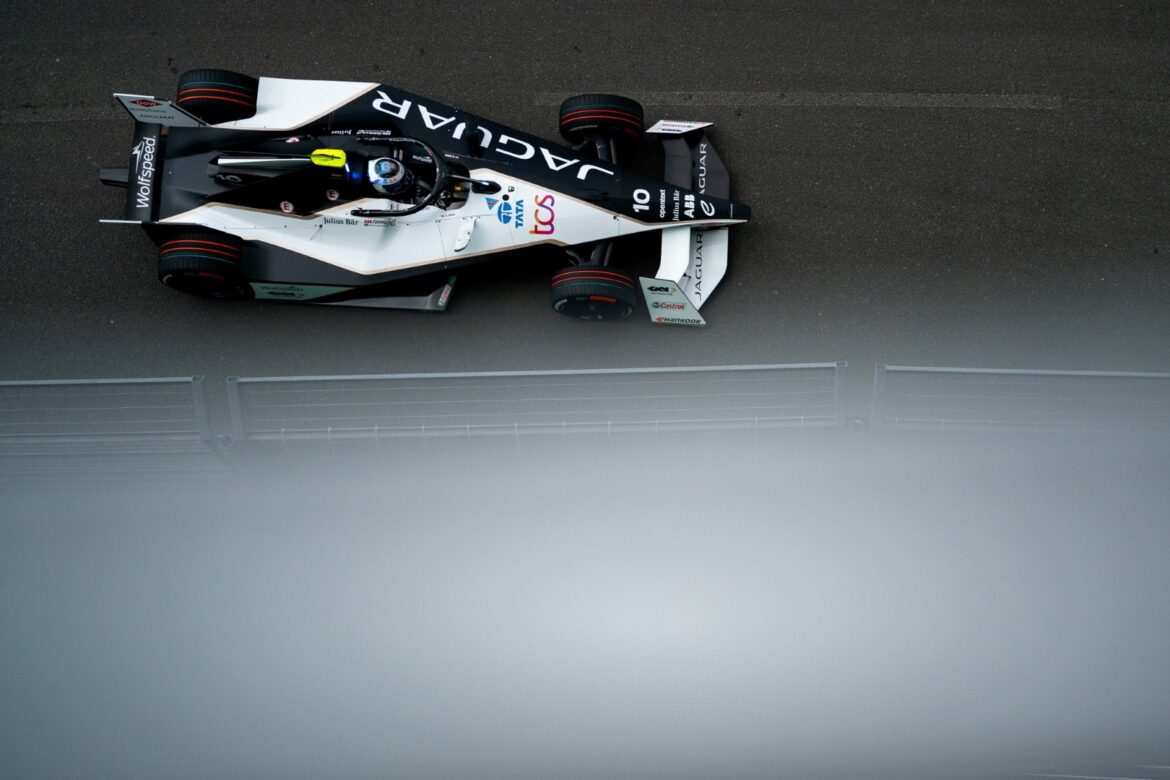Sam Bird, Jaguar TCS Racing, Jaguar I-TYPE 6