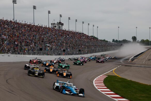 Josef Newgarden leads the field – Bommarito Automotive Group 500 – By_ Joe Skibinski_Large Image Without Watermark_m91796