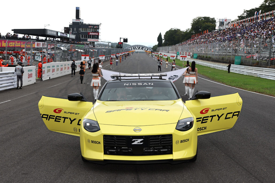 SUPER GT Sportsland SUGO 2023 Safety Car