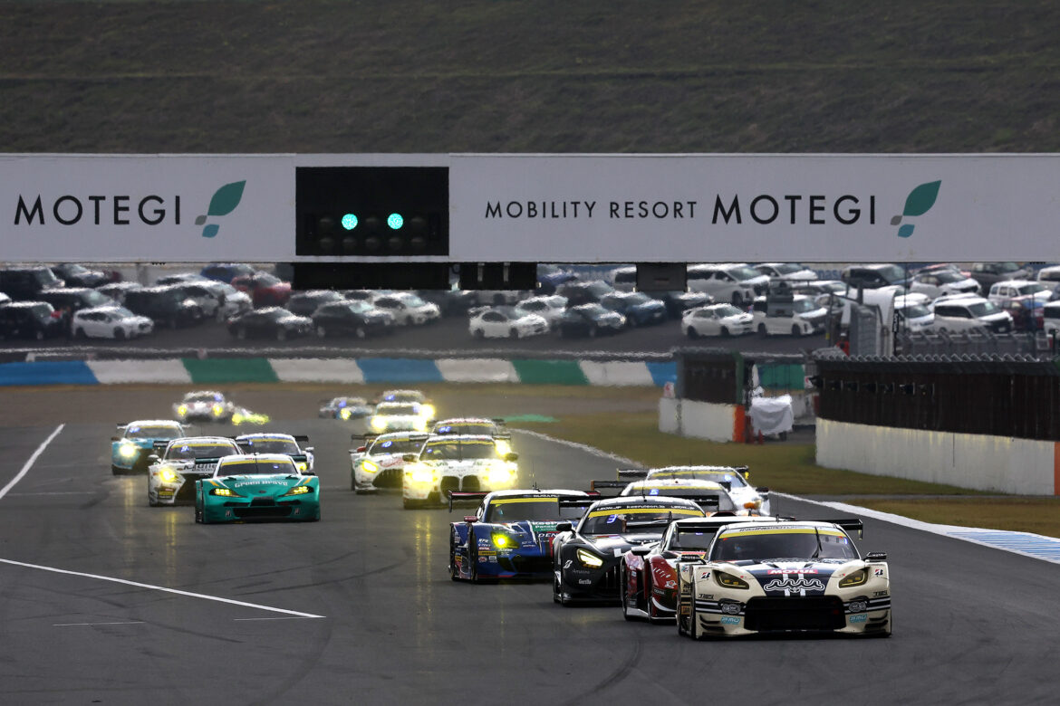 SUPER GT Motegi 2023 GT300 Start