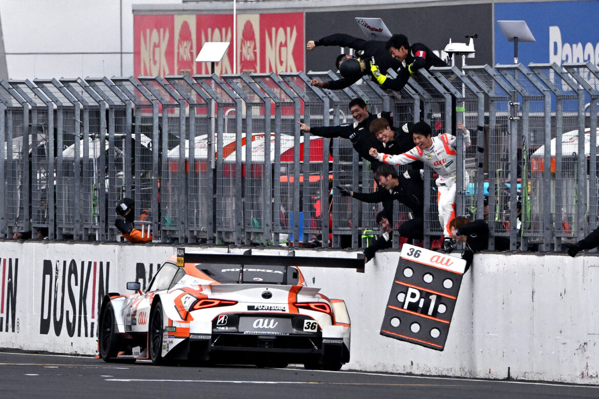 SUPER GT Motegi 2023 au TOM’S GR Supra GT500 Win