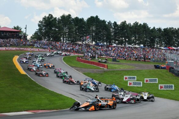 Start of the Honda Indy 200 at Mid-Ohio – By_ Chris Owens_Large Image Without Watermark_m111751