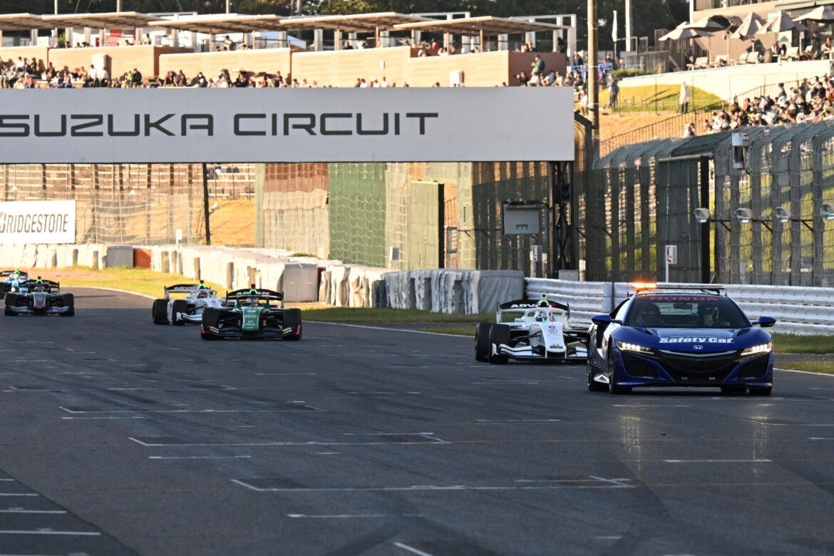 SUPER FORMULA Suzuka 2024 Safety Car