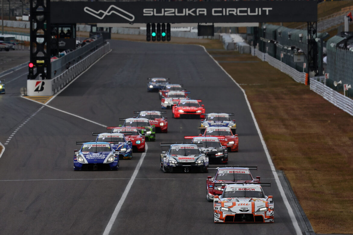 SUPER GT Suzuka 2024 GT500 Start