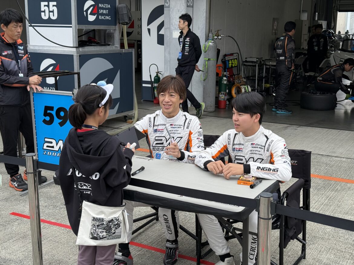 Super Taikyu Fuji Speedway 2024 2W Zoomies Pit Walk